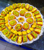 "تشكيلة الحلويات الشرقية الفاخرة - 2 كغ"