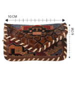 جزدان نقود بنقوش هندسية وألوان مختلفة