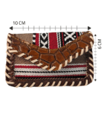 جزدان نقود بنقوش هندسية وألوان مختلفة