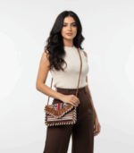 ⁦جزدان نقود بنقوش هندسية وألوان مختلفة⁩ - الصورة ⁦5⁩